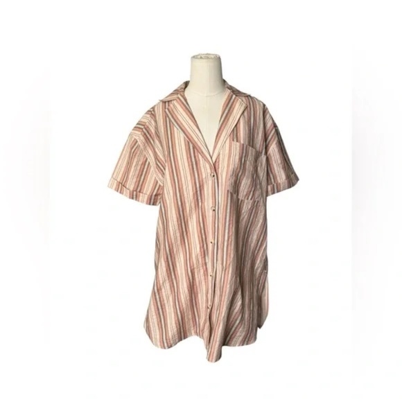 FREE PEOPLE | Oversized Short Sleeve Button Down Shirt Sz XS - Picture 3 of 7